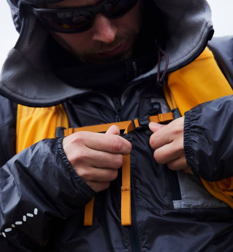 Desert Yellow/Sunny Yellow Men Haglofs L.I.M Airak 24 Backpacks & Bags ZXT0L474