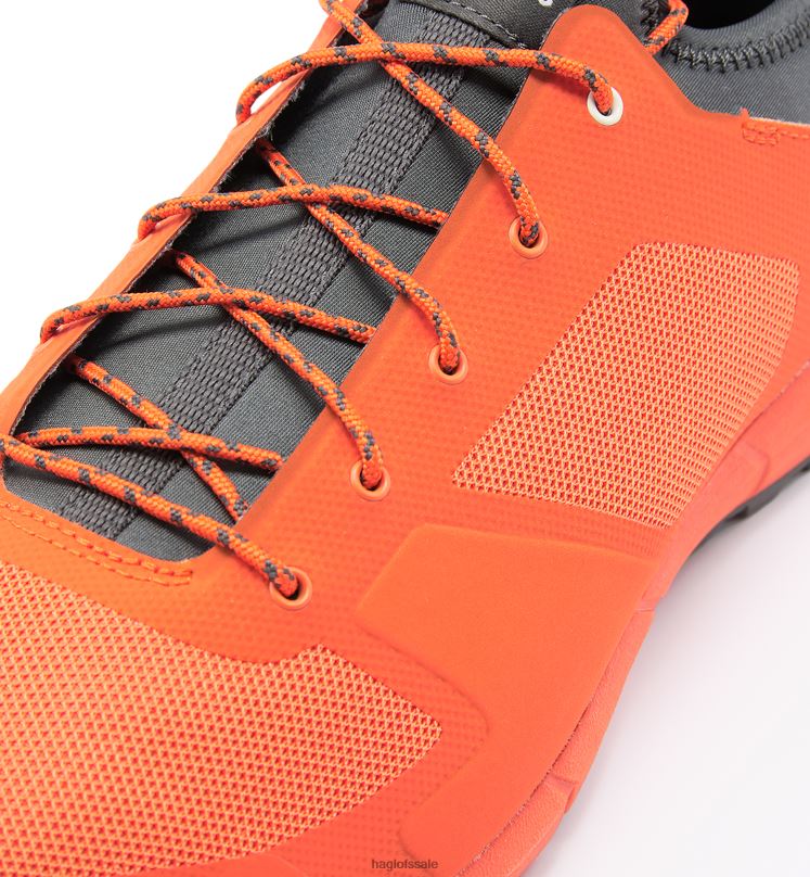 Flame Orange/Magnetite Men Haglofs L.I.M Low Shoes ZXT0L418