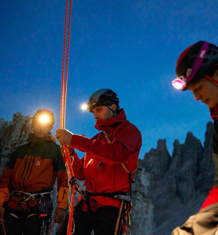 Sunny Yellow/Desert Yellow Men Haglofs ROC Flash GTX Jacket Tops ZXT0L98